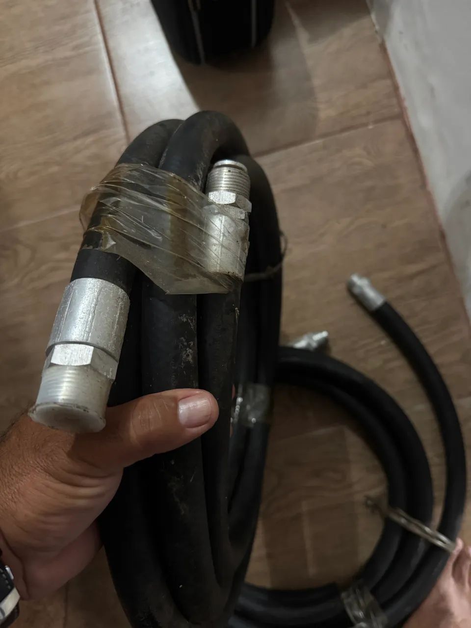Bico e mangueira pra postos de combustível  - Foto 4