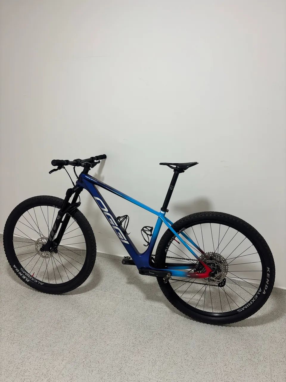 Bicicleta OGGI Agile Sport 