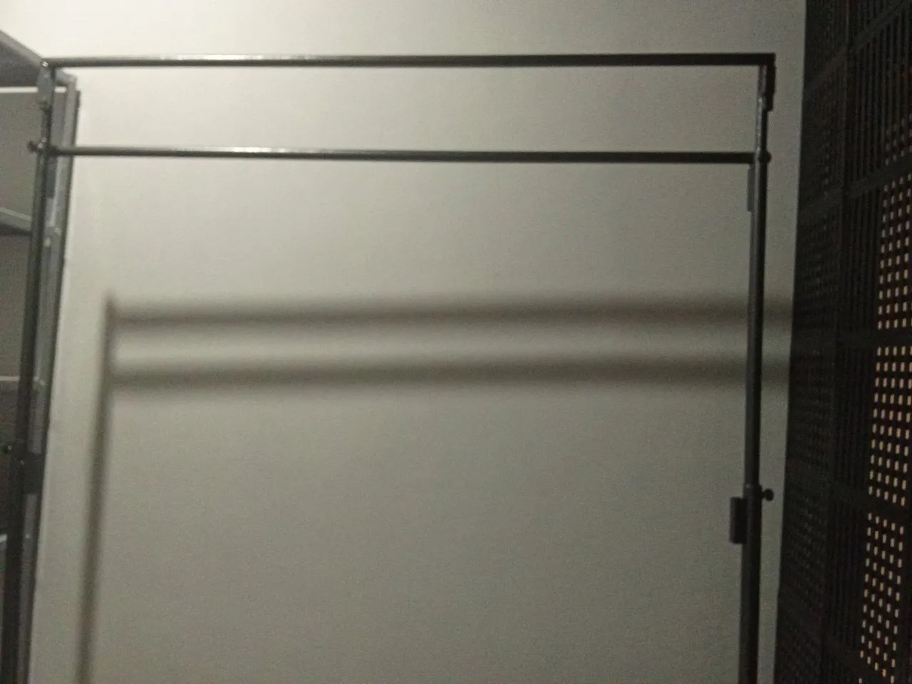 Arara de roupas  - Foto 3