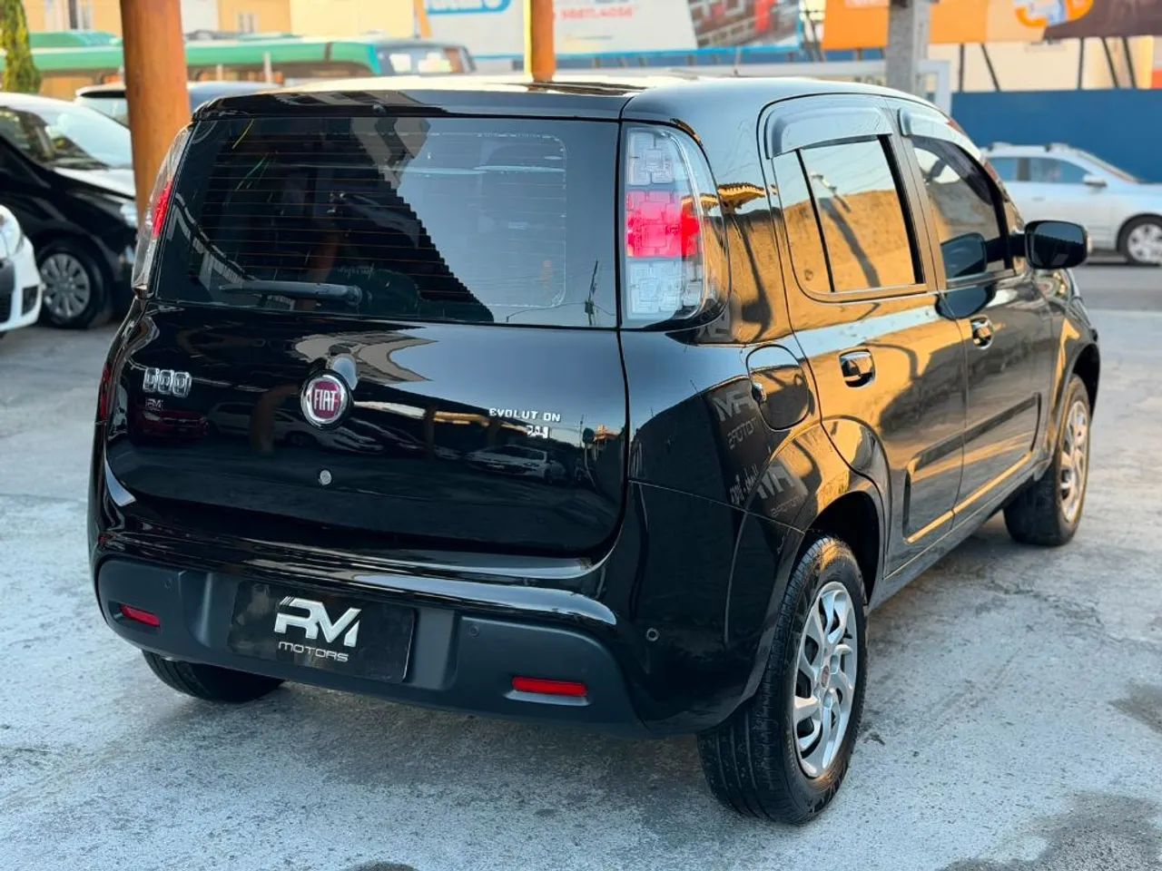 Fiat Uno Evolution 1.4 Fire Flex 8V 5P 2015 - Foto 4