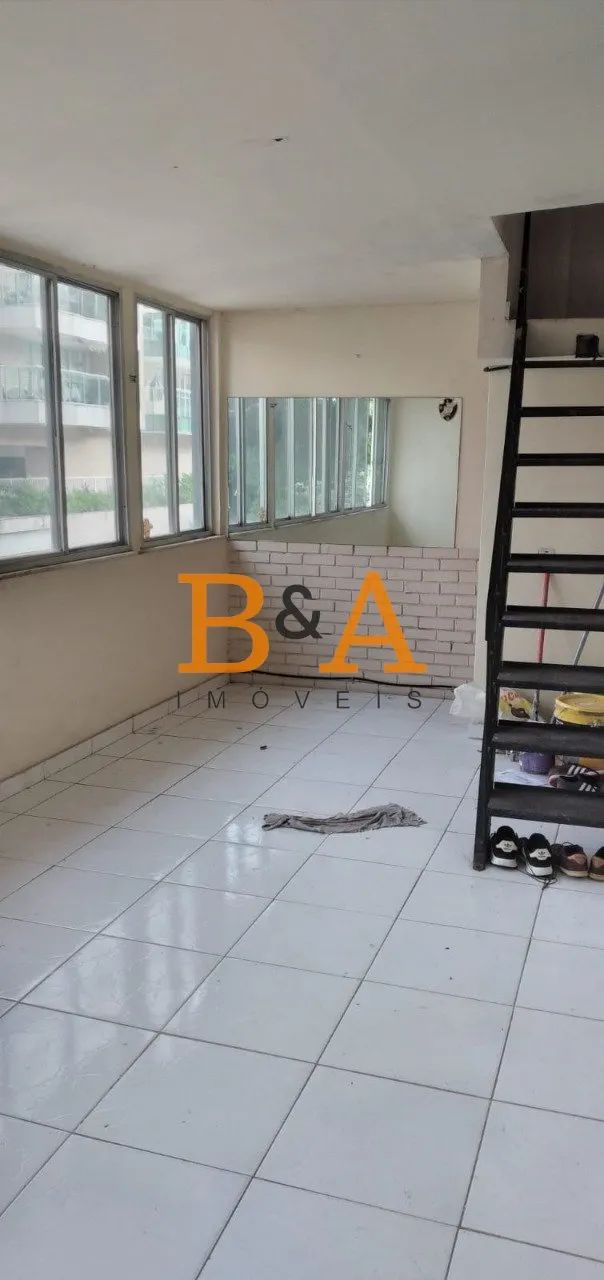 B&A Vende Quarto e Sala de Frente com Terraço em Botafogo