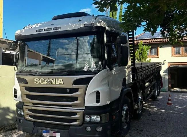 scania p 310 8x2 ano 2014 carroceria - Foto 6