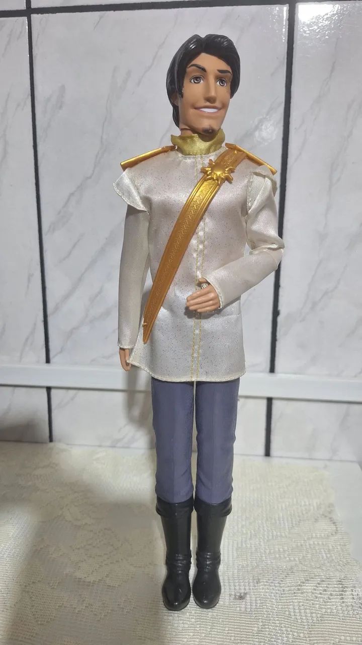 Boneco Flynn Rider