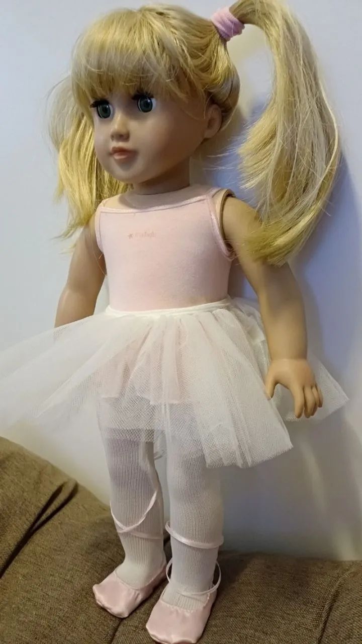 Boneca Maria Girl em excelente estado 42cm