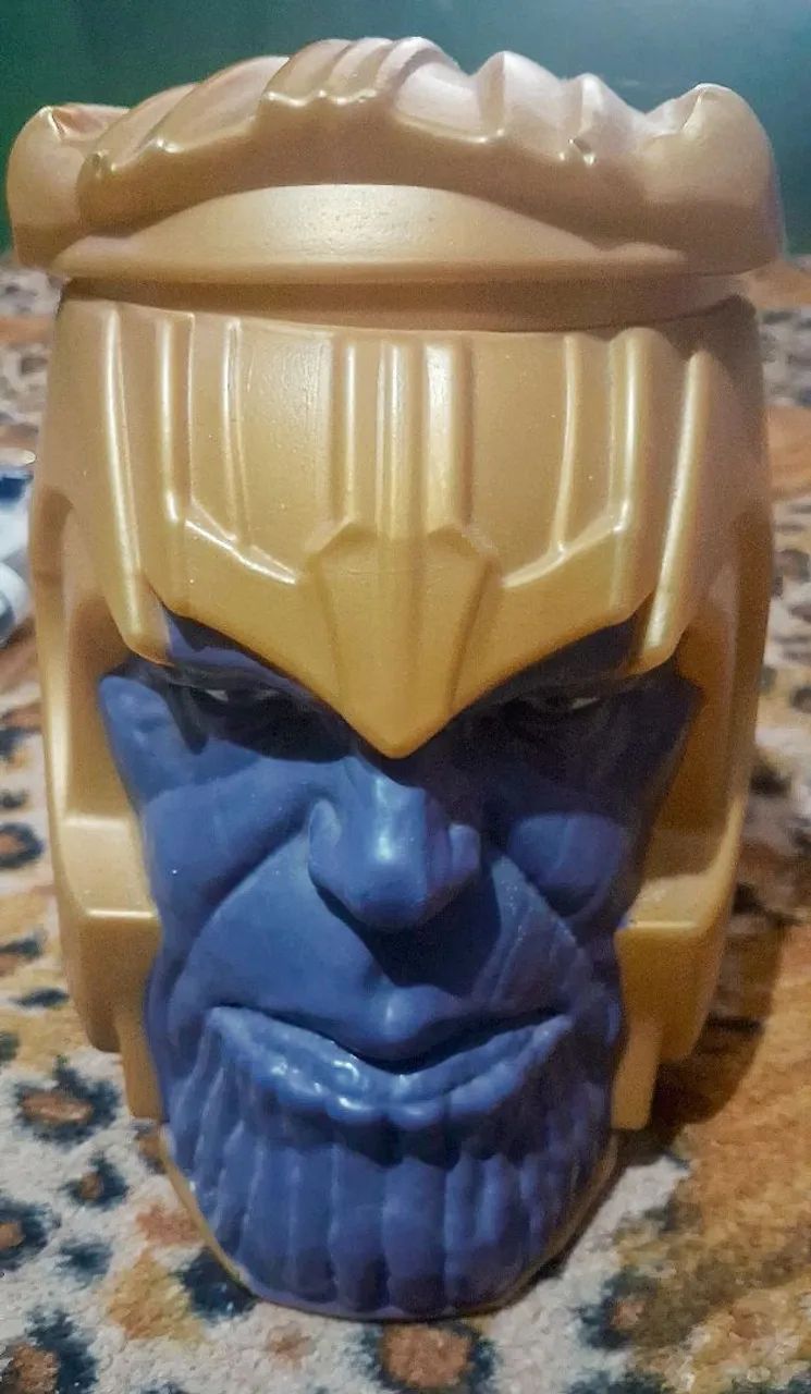 Cabeça Do Thanos