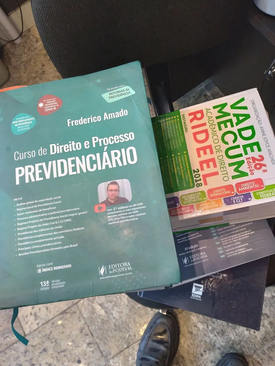 Livros de Direito para estudar  - Foto 2