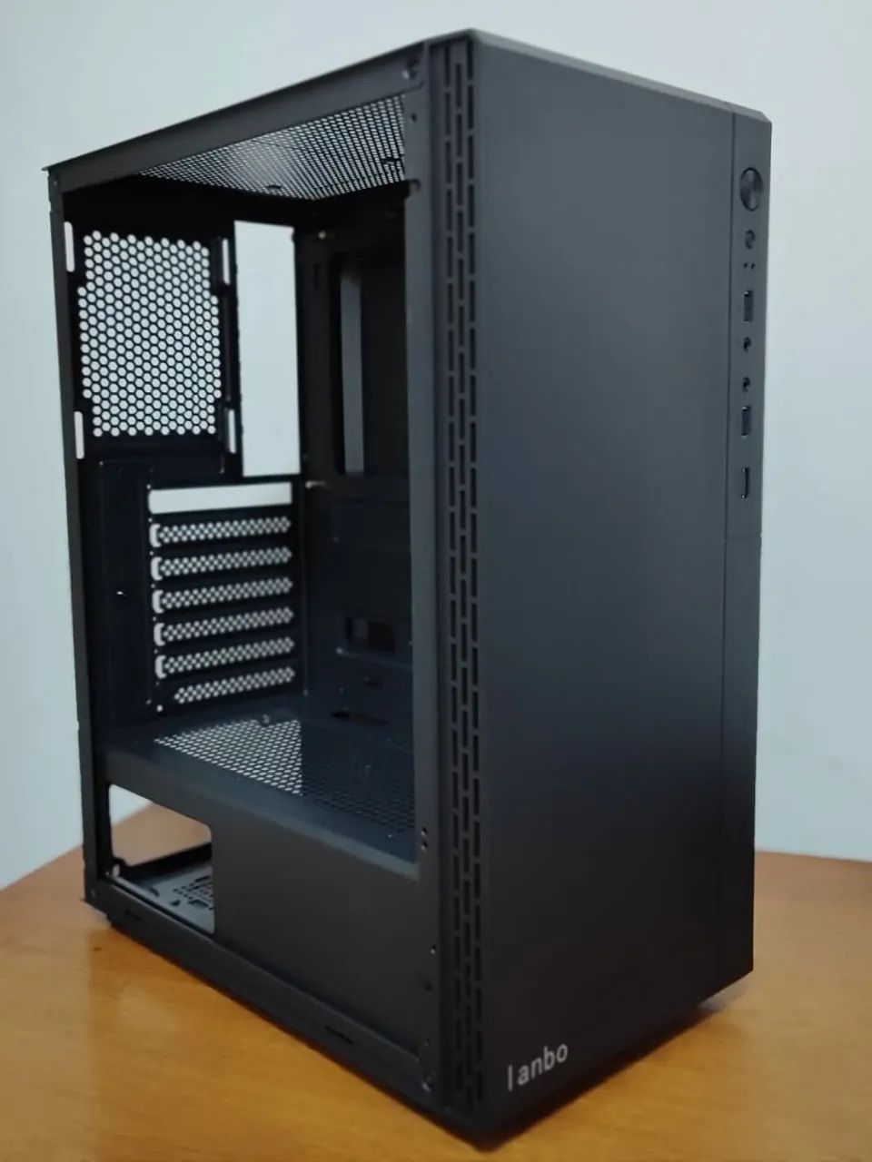 Gabinete Gamer Mid Tower - Foto 2
