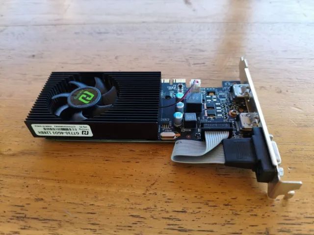 Placa de Vídeo GT730-4GD3 128Bit- Impecável 
