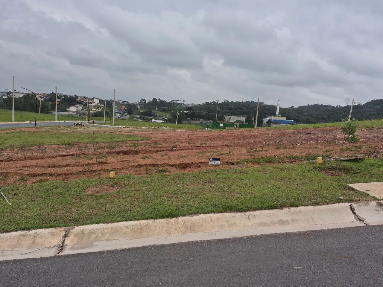 Foto - Cotia - Jardim Semiramis
