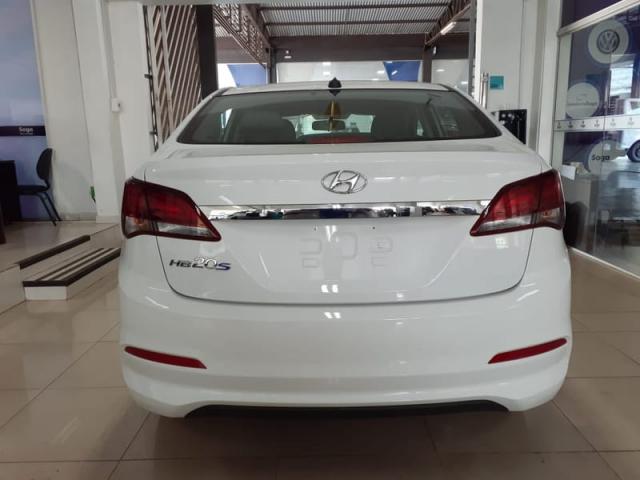 HYUNDAI HB20S 1.0MT COMFORT PLUS BLUEMEDIA 2019 - Foto 6