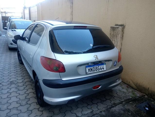 Peugeot 206 ano 2005 - Foto 2