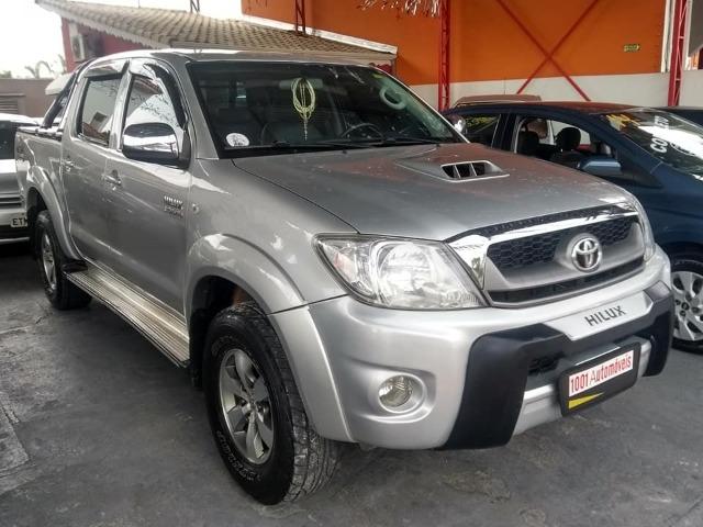 Toyota hilux cd srv 3.0 4x4 automática 2010 prata