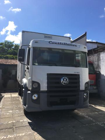VW 13.180 ano 2011 baú sete metros - Foto 2