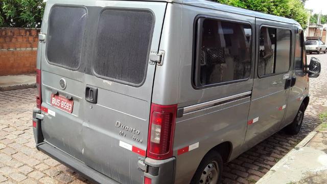 Van ducato 2007 simples 30.000,00 vendo ou troco por outra menor valor - Foto 14