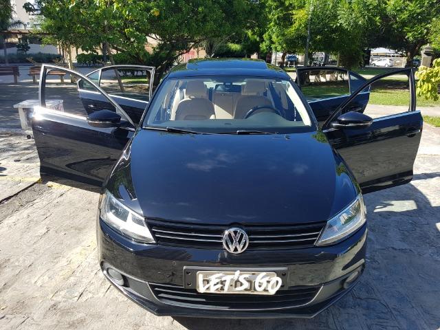 Veículo Volkswagen Jetta Highline 2.0 TSI 16V, 200 cv