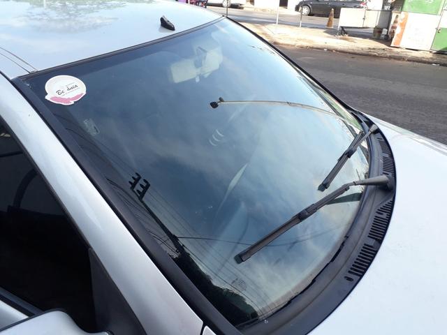 Vendo veículo palio
