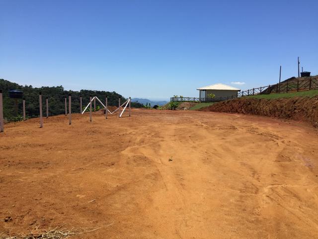 Sítio com vista para o litoral entre Fundão e Santa Teresa com casa nova - Foto 11