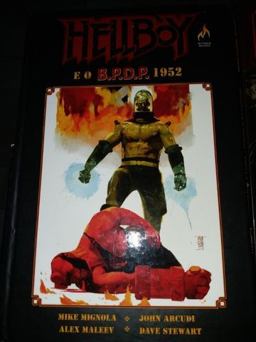 6 Gibis capa dura Hellboy