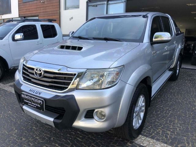 Toyota Hilux Srv Top 3.0 Turbo 4x4 CD Diesel 2013 - Foto 2