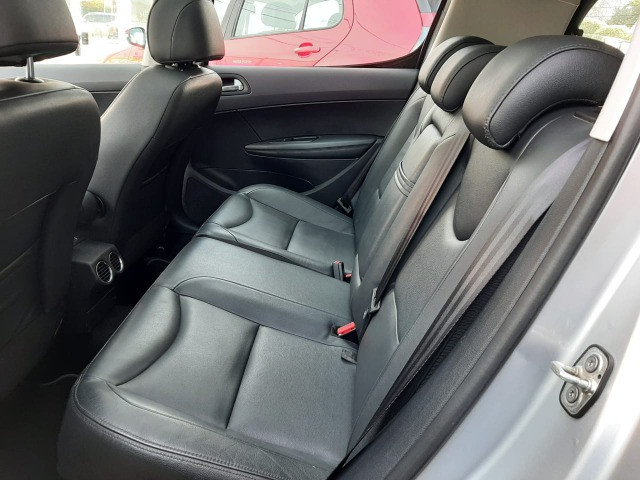 Ent. 50% + 48x 799,00 - Peugeot 308 Griffe THP 1.6 2014 - Só 60.000km - Foto 8