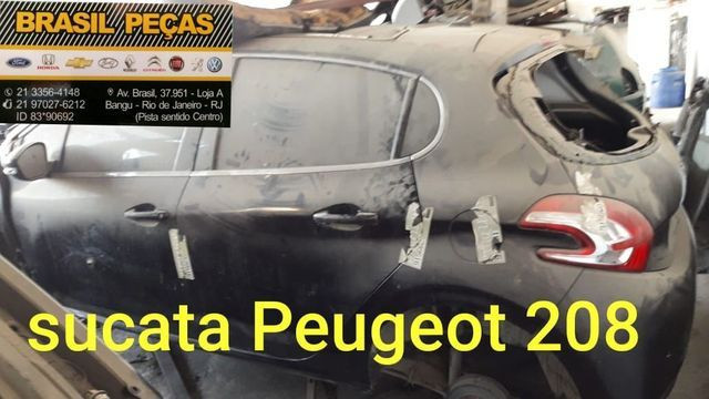 Peças do Peugeot 208.