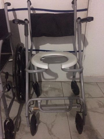 Par de cadeira de rodas - Foto 2