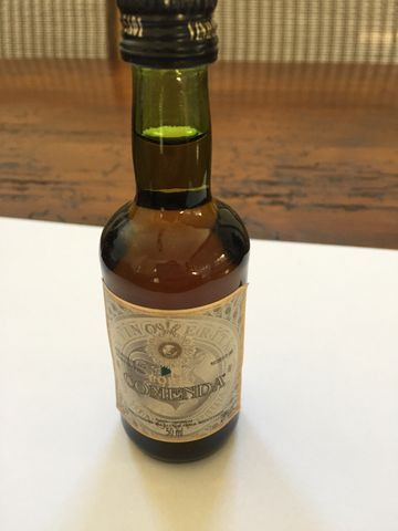 Mini Garrafinha de Bebida Vinho - Foto 4