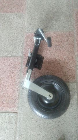 Suporte ,levante com roda para reboque , carretinha, trailer