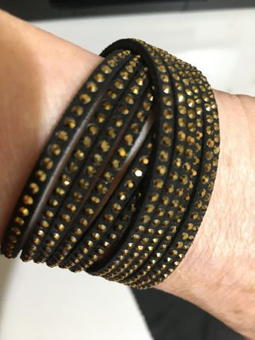 Pulseira de couro swarovski