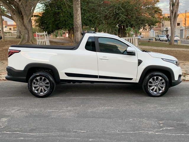 VENDO UM LINDA STRADA FREEBON ANO 20.21 COM APENAS 7 MIL RODADO