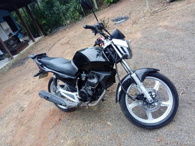 VENDO MOTO KASINSKI