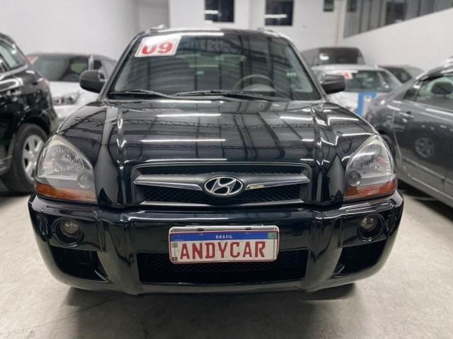 HYUNDAI TUCSON GL 2.0 MANUAL 2009
