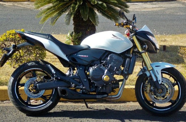 HONDA HORNET 2013 BRANCA