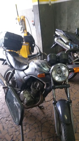 TITAN 125 SÓ PRA RODAR DE LEILÃO