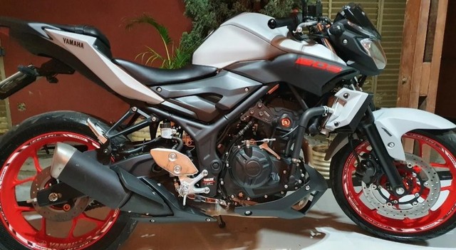 MT 03 MOTO EM PERFEITAS CONDIÇÕES
