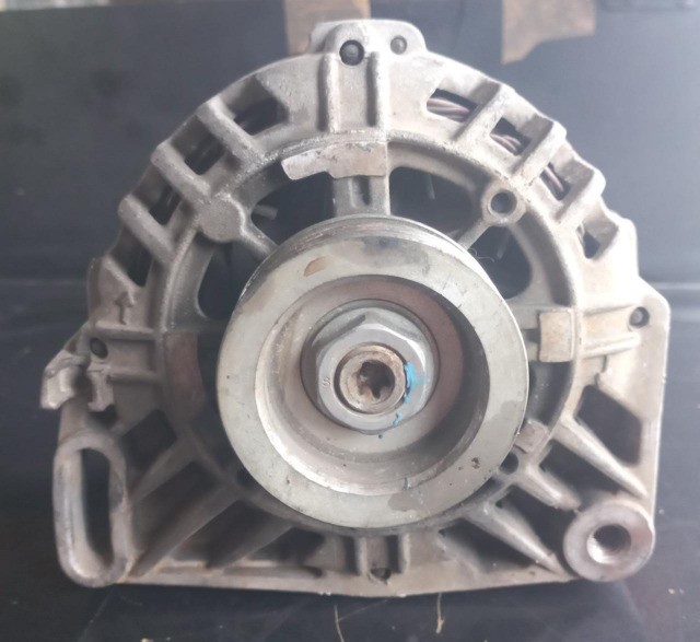 Alternador Renault Logan Sandero (a base de troca)