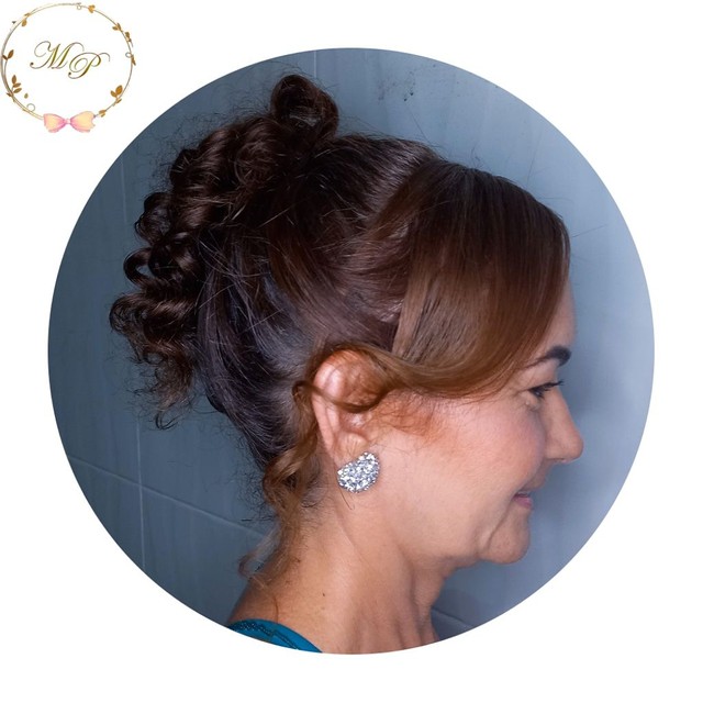 Penteado a domicílio  - Foto 5