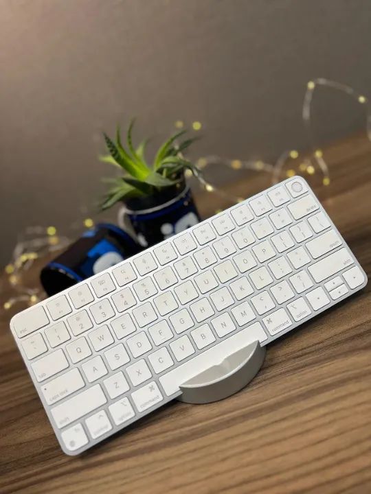 Magic Keyboard with Touch ID Model A2449  Acompanha caixa  3 meses de garantia - Foto 6