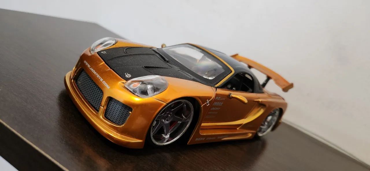 Miniatura mr2 import racer option d jada 1:24 - Hobbies e coleções