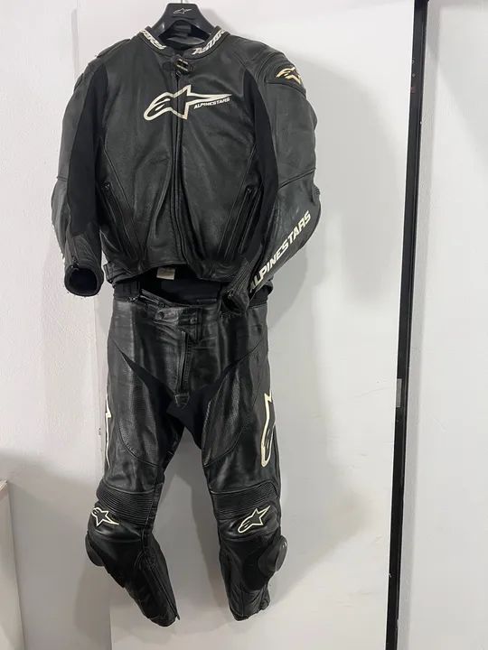 Macacão de Motociclista Alpinestars em Couro - Foto 4