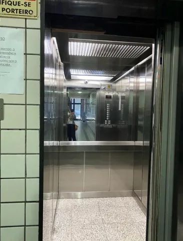 Sala Comercial na Avenida Brigadeiro Lima e Silva