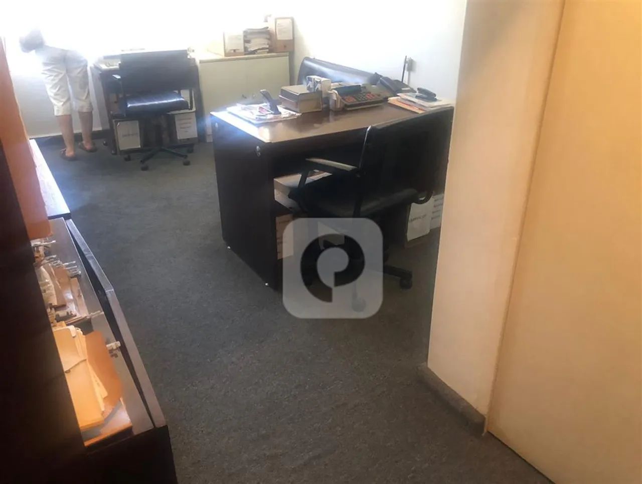 Ampla sala dividida em duas, junto ao metrô da Uruguaiana - Foto 3