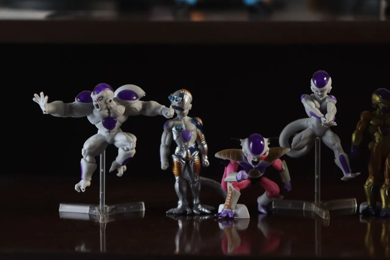 Coleção De action Figures do Freeza  - Foto 4