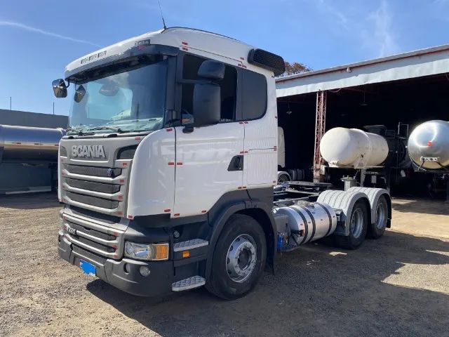 Scania R440 6x2 suspenção a ar ano 2018/19