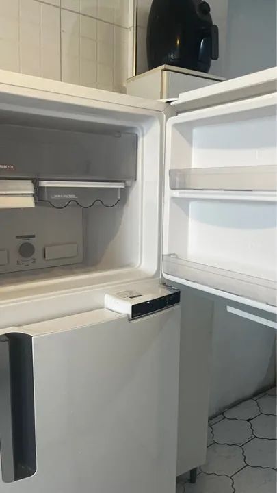 Geladeira duplex Brastemp Frostfree - Foto 3