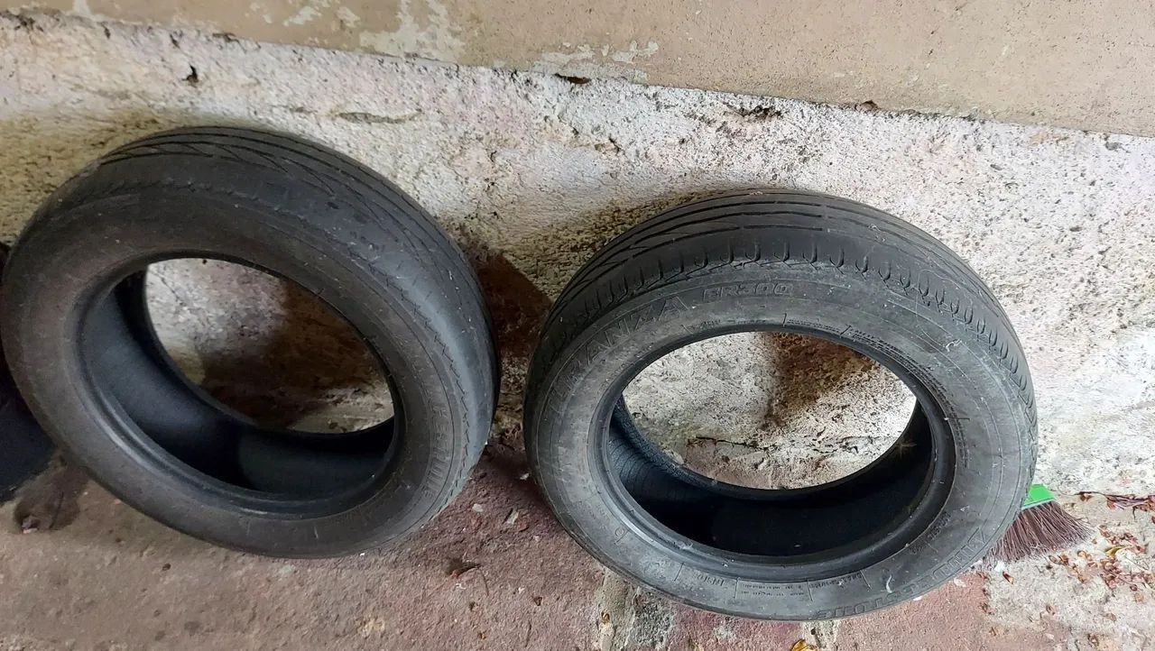Pneu aro 15 Bridgestone 185/65