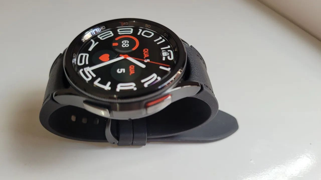 Smartwatch samsung galaxy classic 6 43mm  - Foto 5