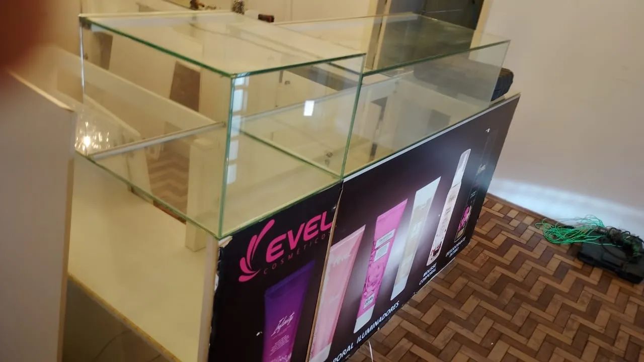 QUIOSQUE EXPOSITOR POR APENAS 10 pagamentos de 599,00 reais. - Foto 3