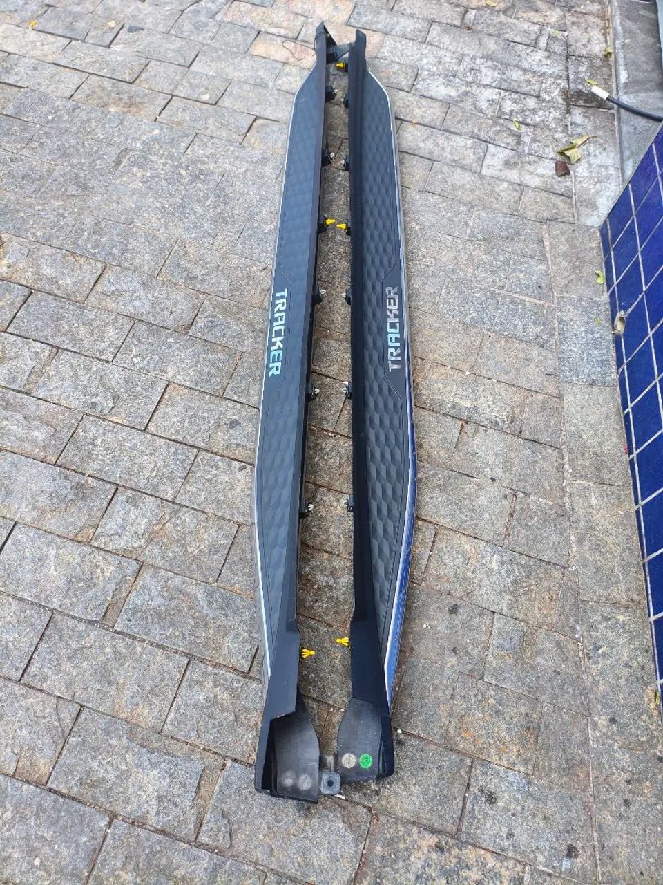 Estribo GM Tracker  - Foto 4