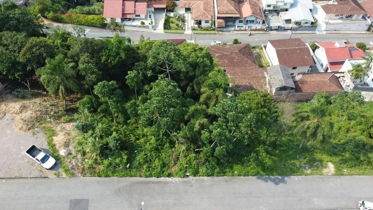 Terreno com 325 m² no bairro Águas Claras